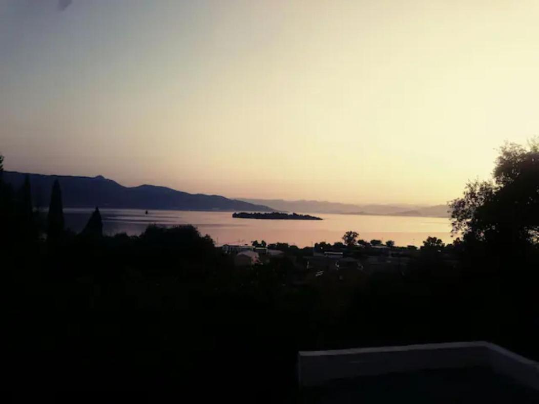 Apartamento Σοφιτα Ξυλο Μεταλο Γυαλι Alykes Potamou Exterior foto